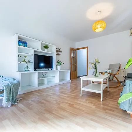 Pepe's Apartment *